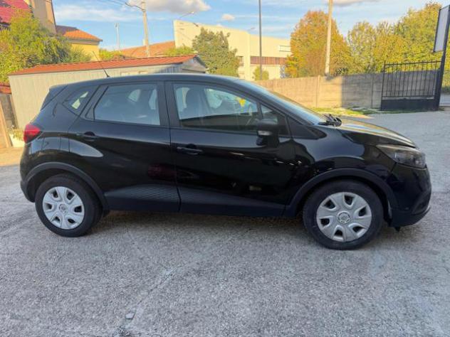 RENAULT Captur 1.5 dCi 8V 90 CV EDC Start&Stop Iconic Bellissima rif. 24219985 - Foto 4