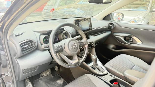 Toyota Yaris 1.5 Hybrid 5 porte Style LED NAVI CLIMA AUTOMATICO PDC KAMERA BLUETOOTH SEDILI RISCALDATI - Foto 9