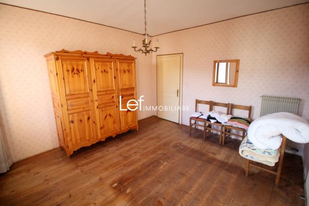 CASA INDIPENDENTE di 7 vani e di 367 mq (CISON DI VALMARINO) rif. LC46_6 - Foto 13