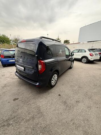 Renault Kangoo 1.5 Blue dCi 115CV EDC Equilibre - Foto 8