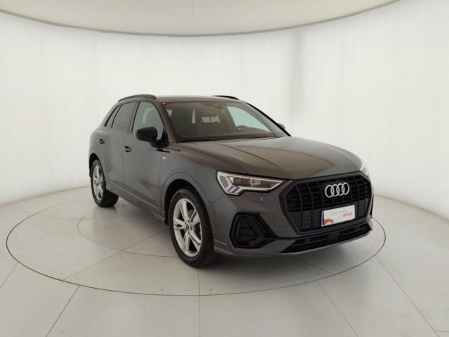 Audi Q3 2.0 35 TDI S Tronic S Line Edition - Foto 4