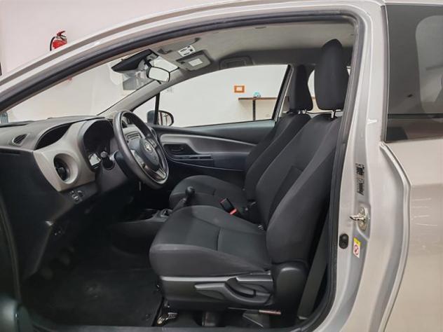 TOYOTA Yaris 1.0 72 CV 3 porte Cool rif. 21644570 - Foto 7