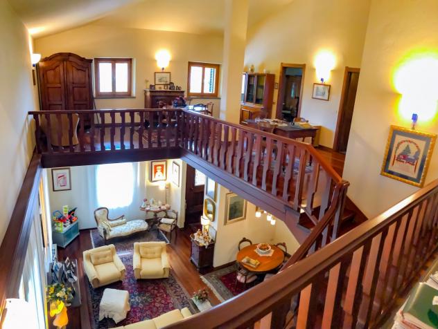 Villa in vendita a Montecatini-Terme