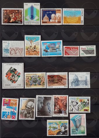 ITALIA 1994-1996 lotto di 56 francobolli - Foto 3