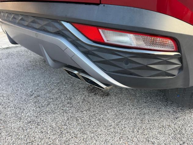 Hyundai Tucson 1.6 Ibrida Automatica - Foto 10