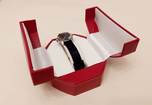 Orologio da polso unisex Sector ADV2000 datario,water resistent,scatola perfetto - Foto 2