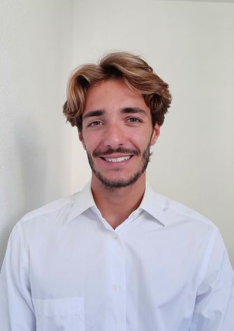 Junior/Assistant breeder