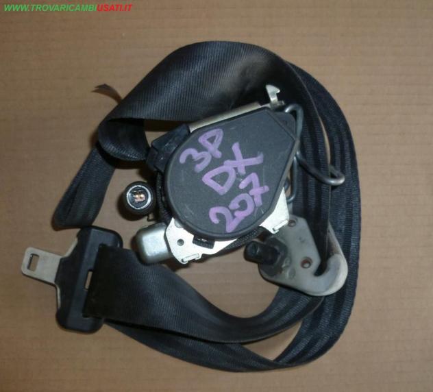 CINTURA DI SICUREZZA ANT. D. SPINA NERA 3 PORTE Carrozzeria Sicurezza Cinture di sicurezza Cintura di PEUGEOT - 207 3 porte / 5 porte - 01-07-2009