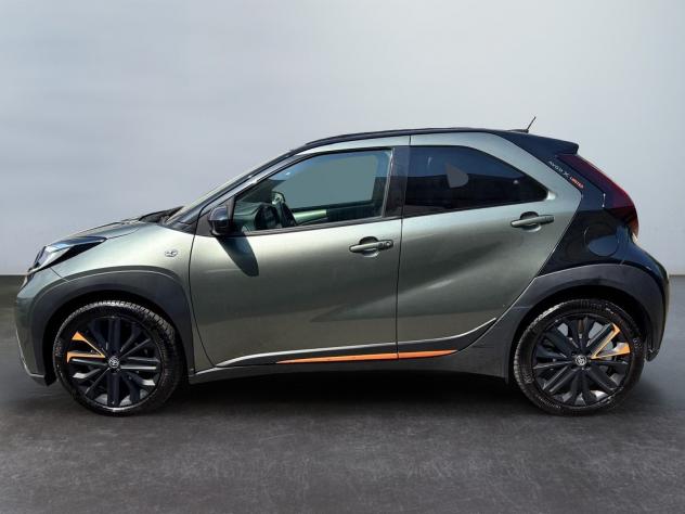 Toyota Aygo X 1.0B (72 CV) Limited Air S-CVT - Foto 4