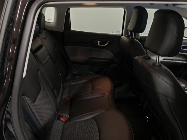 Jeep Compass 4xe 1.3 T4 PHEV 190cv Business 4xe Auto - Foto 5