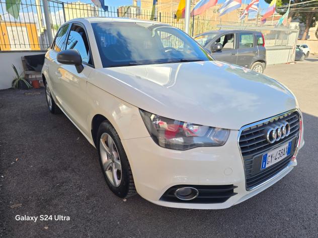 Audi A1 1.6 TDI Attraction - Foto 3