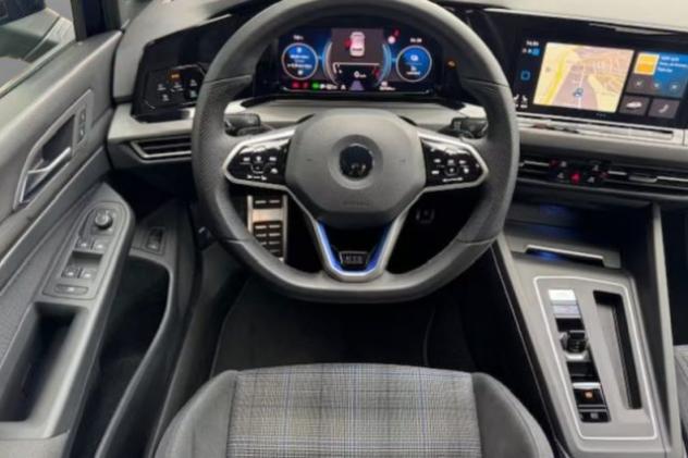 VOLKSWAGEN Golf 1.4 Plug-In Hybrid DSG GTE rif. 24048772 - Foto 6