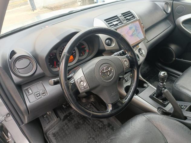 Toyota RAV 4 RAV4 Crossover 2.2 D-4D 177 CV Luxury - Foto 10