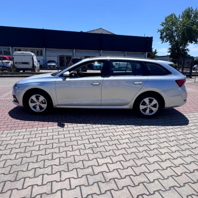 SKODA Octavia 2.0 TDI EVO SCR 150cv DSG WAGON EXECUTIVE rif. 23811842
