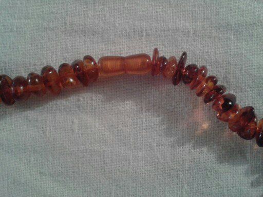 COLLANA IN RESINA IMITAZIONE AMBRA - Foto 2