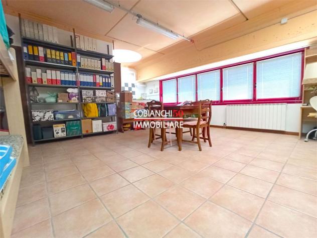 V000445 - SAN BERNARDINO VERBANO, MAGAZZINO IN VENDITA - Foto 4