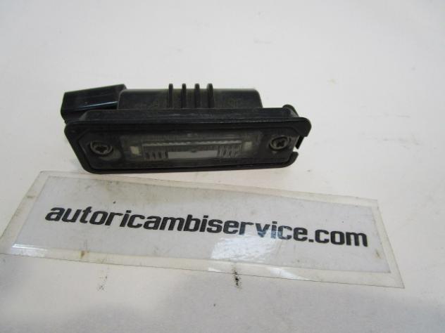 3D0943021A LUCE TARGA SEAT LEON 1.6 G 75KW 5M 5P (2010) RICAMBIO USATO