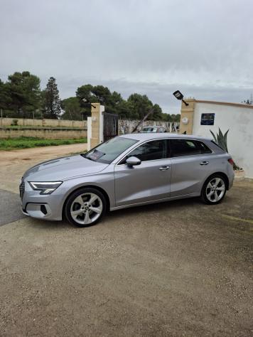 Audi A3 SPB 35 TDI S tronic line edition FULL OPTIONAL - Foto 9