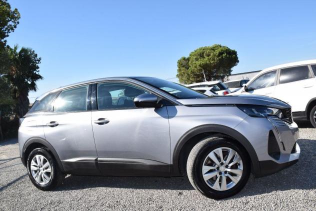 PEUGEOT 3008 1.5HDi 130cv AUTOM. EAT8 Business ADAS - NAVI - CRUISE - BT - SENSORI - CAM - FULL LED - Foto 10