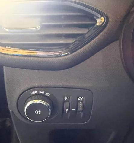 Opel Crossland X 1.2 12V Start&Stop Advance - Foto 9