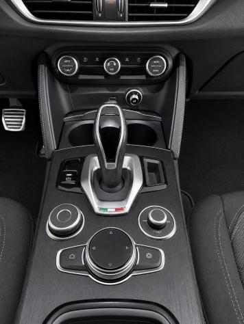 Alfa Romeo Stelvio 2.2 TD 210 CV AT8 Q4 - Foto 8