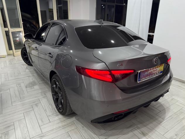 Alfa Romeo Giulia 2.2TurboD210CV Q4 VELOCE IPERFULL2018 - Foto 7