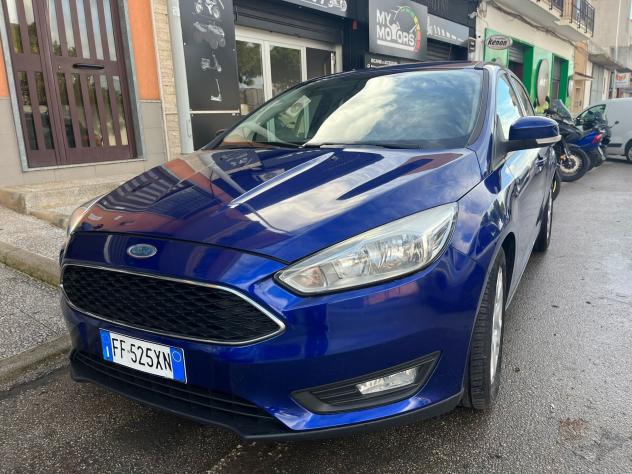 Ford Focus 1.5 TDCi 95 CV Berlina - Foto 4