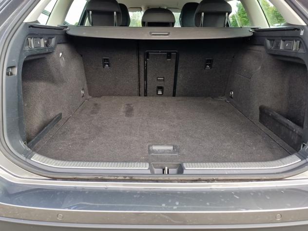 Volkswagen Passat Variant 1.5 eTSI ACT DSG Camera 17" Navi - Foto 4