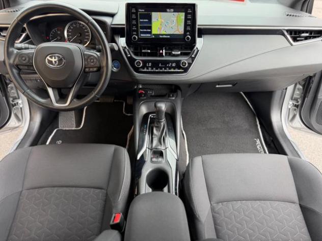 TOYOTA Corolla 1.8 Hybrid Business (PROMO) rif. 23686211 - Foto 9