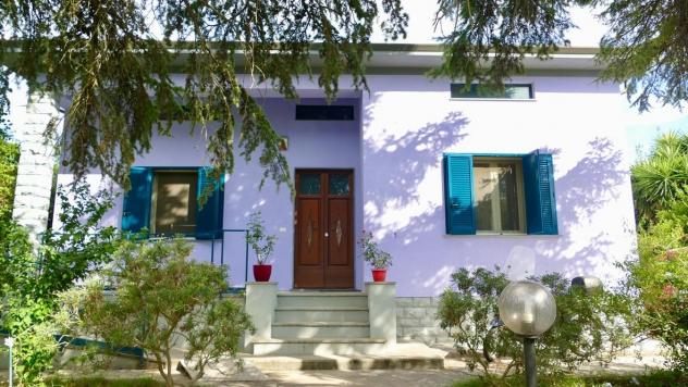 Villa in vendita a San Lorenzo Alle Corti - Cascina 288 mq Rif: 945316