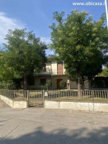 Casa Indipendente 7 locali - Rif. 1002