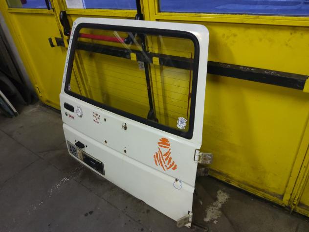 PORTELLONE POSTERIORE COMPLETO DAIHATSU Rocky Serie 3Y (8402) - Foto 2
