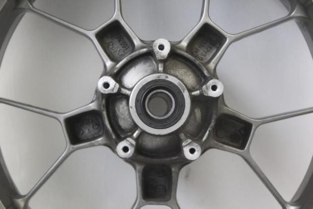 APRILIA SHIVER 750 854792 CHERCHIO RUOTA POSTERIORE 08 - 10 REAR WHEEL PICCOLI STRISCI - Foto 2