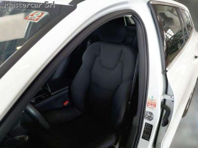 VOLVO V60 V60 2.0 b4 Momentum Business Pro auto - GG115ZL rif. 24057768 - Foto 9