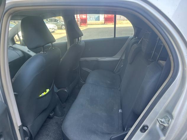 Toyota Yaris 1.0 5 porte - Foto 9