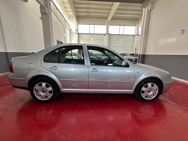 Volkswagen Bora 1.9 TDI/130 CV cat Highline - Foto 2