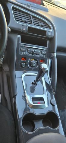 Peugeot 3008 1.6 e-HDi 112CV cambio robotizzato Stop&Start Access - Foto 10