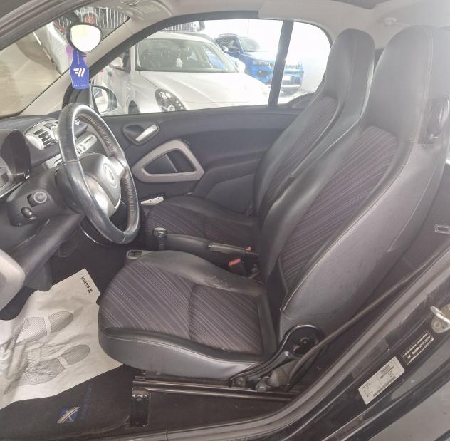 smart fortwo coupè 1.0 52kW MHD passion - Foto 7