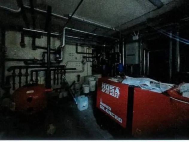 Immobile in asta di 289 m² con più di 5 locali e box auto in vendita a Roma - Foto 9