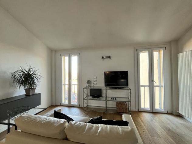 APPARTAMENTO di 2 vani e di 70 mq (BOLOGNA) rif. LOFT S51