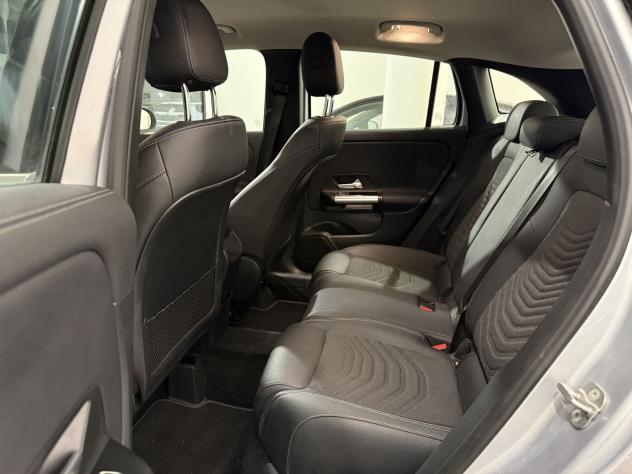 Mercedes-Benz GLA GLA 180 d Automatic Progressive Advanced - Foto 9