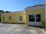 Locale commerciale in vendita a Ostra