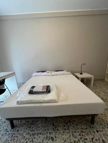 Stanza in appartamento in affitto a Napoli - Foto 11
