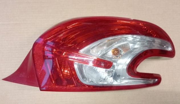 FANALE POST. D.  Parti elettriche  Fanaleria  Fanali  Fanale post. dx. PEUGEOT - 208 - 01-01-2012 - 01-03-2015