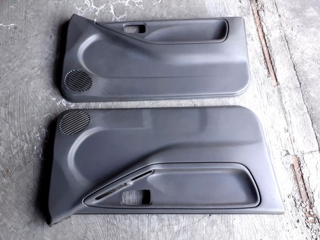 Suzuki Alto '95 - '02 e similari - Set completo di rivestimenti interni.