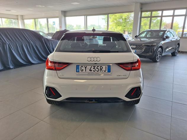 Audi A1 A1 allstreet 30 1.0 tfsi Identity Contrast 116cv s tronic - Foto 5