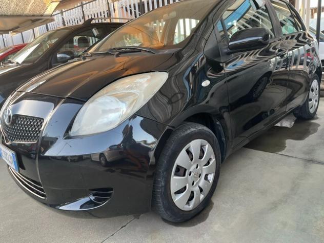 TOYOTA YARIS - Foto 2