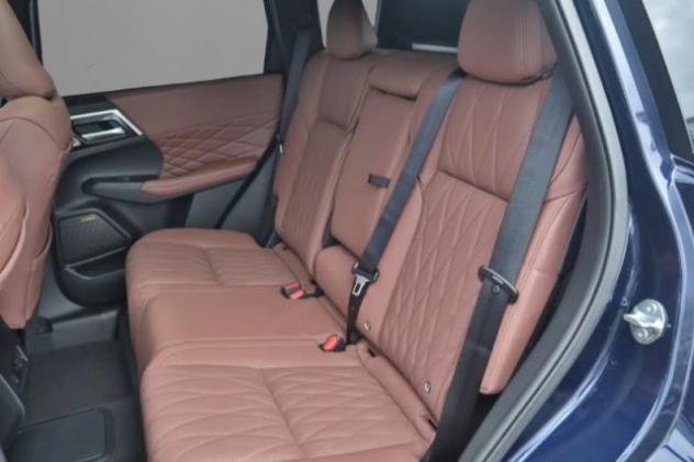 MITSUBISHI Outlander 2.4L 4WD PHEV Instyle 4ª serie rif. 23757888 - Foto 7