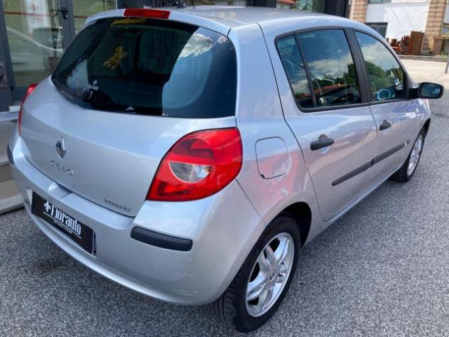 RENAULT Clio 1.4 16V 5p Dynamique NEOPATENTATI rif. 23987496 - Foto 4