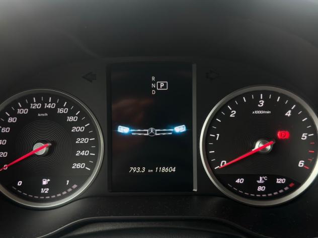 MERCEDES GLC (X253) GLC 220 d 4Matic Premium Plus - Foto 10